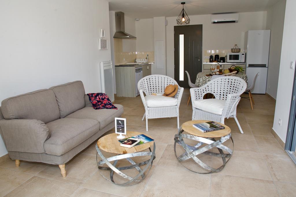 Les Lodges Du Pic Le Triadou Esterno foto