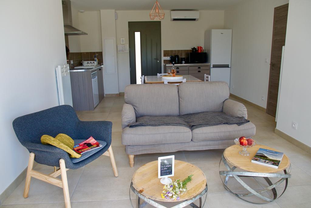 Les Lodges Du Pic Le Triadou Esterno foto